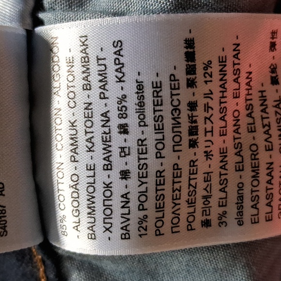 Levi's woman size 6 classic mid-rise skinny jeans - Picture 6 of 6